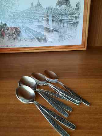 Наборы столовых приборов ноые:ложки столовые,чайные,вилки,тарелки для перых и вторых блюд Донецк