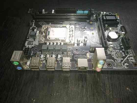 комплект 16 потоков Xeon E5-2450 v2 с материнской платой 16Гб памяти Горловка