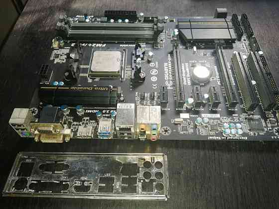 Комплект 4 ядра A8-7650K и плата Gigabyte GA-F2A88X-D3H с видео Radeon R7 Горловка