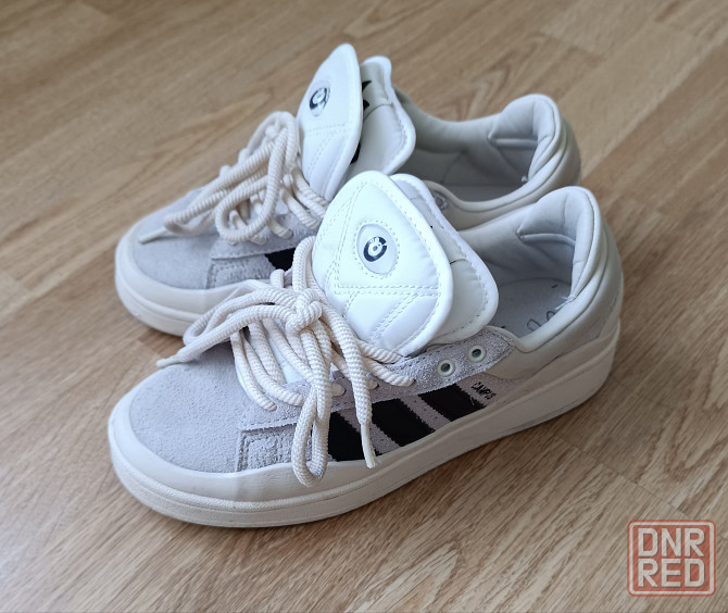 Adidas кросовки новые 37 размер замша Донецк - изображение 1