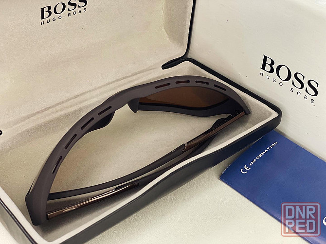Солнцезащитные очки Hugo Boss. Донецк - изображение 6