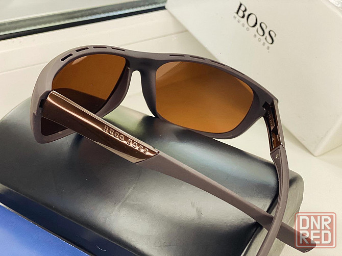 Солнцезащитные очки Hugo Boss. Донецк - изображение 4