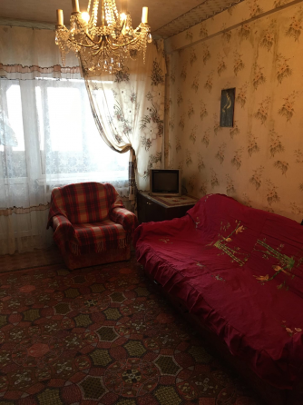 Продам мебель б/у диван, кресло, двухспальная кровать, шкаф в хорошем состоянии Донецк