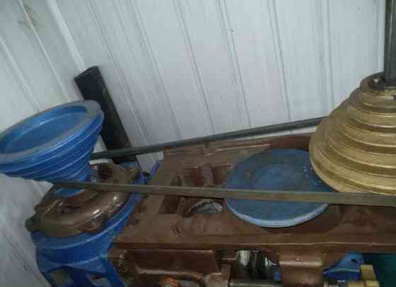 Сверлильный станок напольный вес 450 кг Донецк