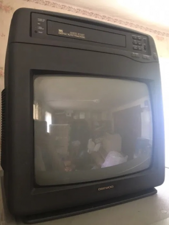 Телевизор с видеопроигрывателем Макеевка