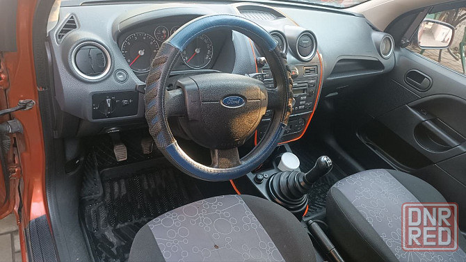 Продам Ford Fiesta 2007г. Отличное состояние. 450 тыс.руб. Мотор 1,4л Механика. Рестайлинг Донецк - изображение 5