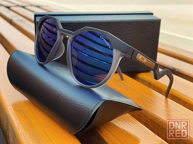 Солнцезащитные очки Oakley. Донецк - изображение 1