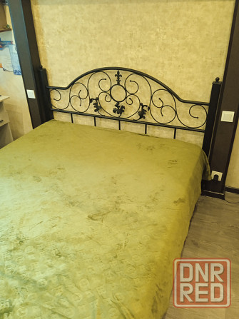 Продам кровать 160*200 с матрасом средней жосткости Донецк - изображение 3