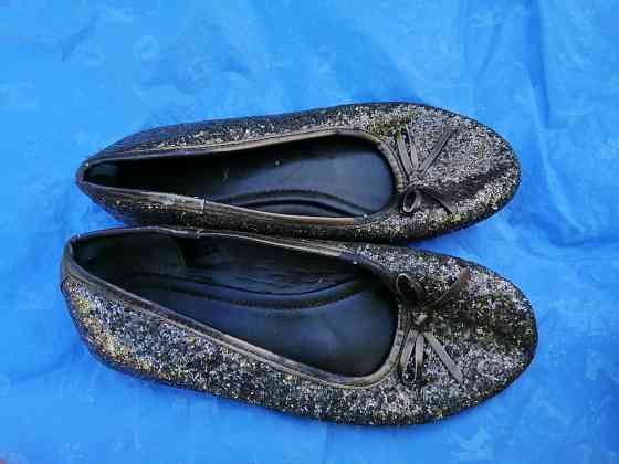 Продам туфельки туфли детские для девочки, размер 33 стелька 21 см Донецк