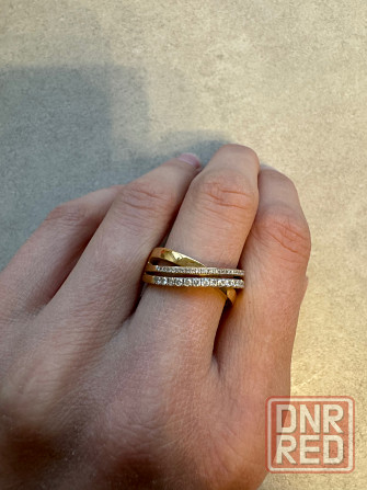 Золотое кольцо с бриллиантами Донецк - изображение 1