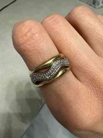 Золотое кольцо с бриллиантами Донецк