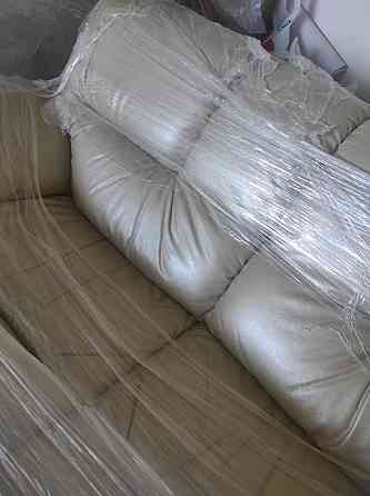 Продам диван из натуральной кожи Донецк