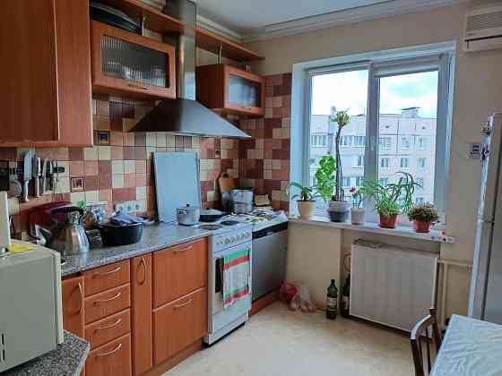 Продам 3- х комнатную квартиру в Пролетарском районе ( Щетинина) Донецк