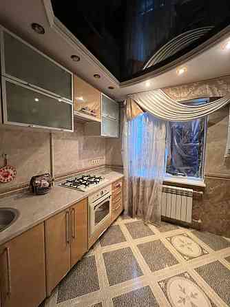 3 комнатную квартиру на Мирном Донецк
