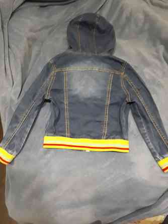 Джинсовая куртка для девочки 98см Мариуполь