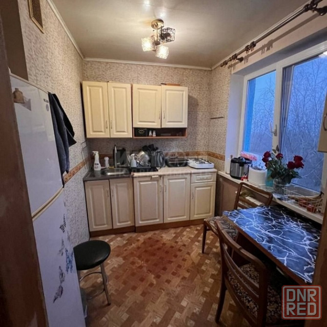Продам 3х комнатную квартиру в городе Луганск, пос. Юбилейный Луганск - изображение 1