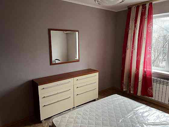 Продам 3-х комнатную квартиру в Ленинском районе ( цирк) Донецк