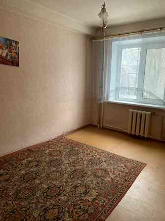 Продам 3-х комнатную квартиру Майский рынок Донецк
