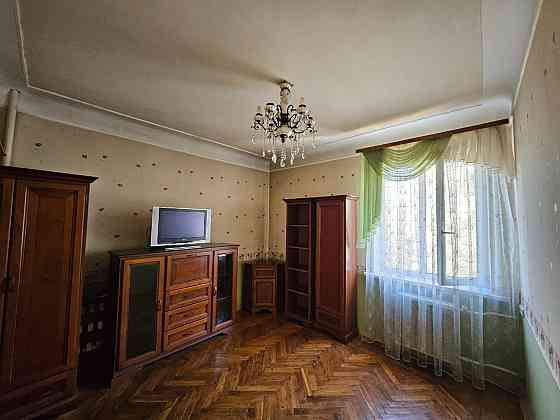 Продажа 3-х комнатной квартиры в Ворошиловском районе, улица Университетская. Донецк