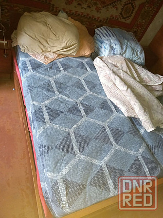 Деревянная кровать на металлической сетке. Донецк - изображение 2