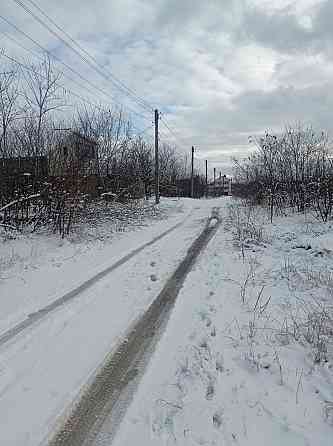 Продам 2 смежных угловых земельный участка по 6 сот. расположенных на п. Видный Луганск