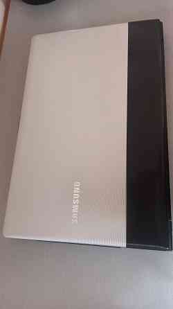 Ноутбук Большой Samsung скоростной SSD 2 видеокарты в отличном состоянии Донецк