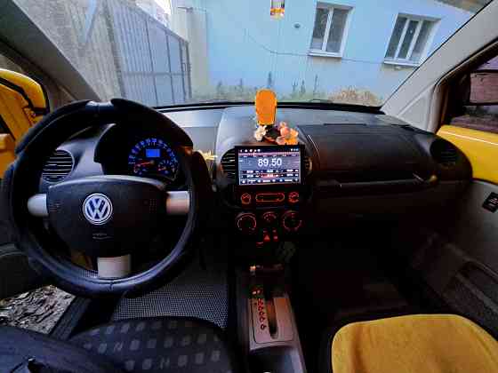 Продам Volkswagen New Beetle 2 литра бензин 2002 г.в. Донецк