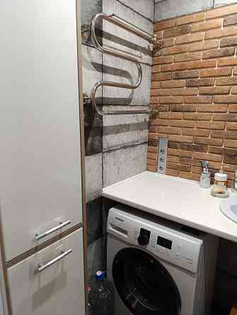 Оплата по факту заселения. Вода постоянно. Сдам 2к.кв.Буденновский район, Майский рынок, Караван. Донецк