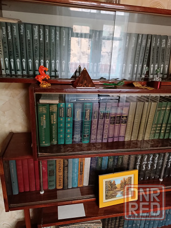 продам книжные полки Донецк - изображение 1