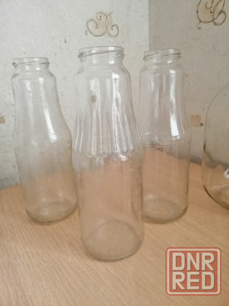 Продам бутылки 1 литр Донецк - изображение 1