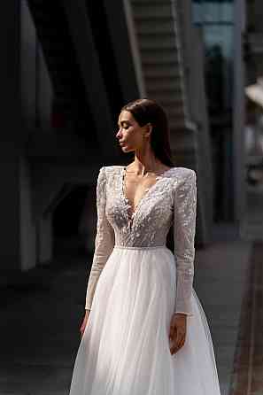 Продам свадебное платье Мариуполь