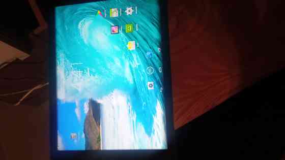 Продам планшет 10 дюймов. Pocketbook surfpad 7 Донецк