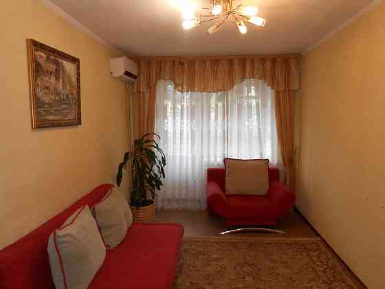 Продается 3-х комнатная квартира в Калининском районе Донецка Донецк