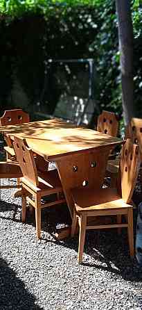 Продам дубовый стол и 6 стульев Донецк