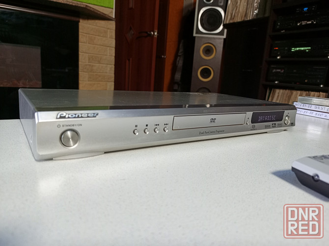 Полноразмерный DVD проигрыватель "Pioneer" DV-585А-S. Донецк - изображение 1