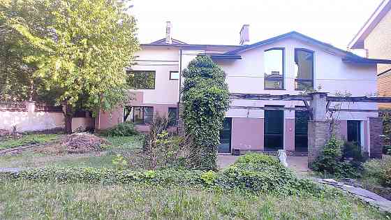 Продам дом 350 м2 в Ворошиловском районе. Бассейн, сауна, купель, зимний сад, гараж. Донецк