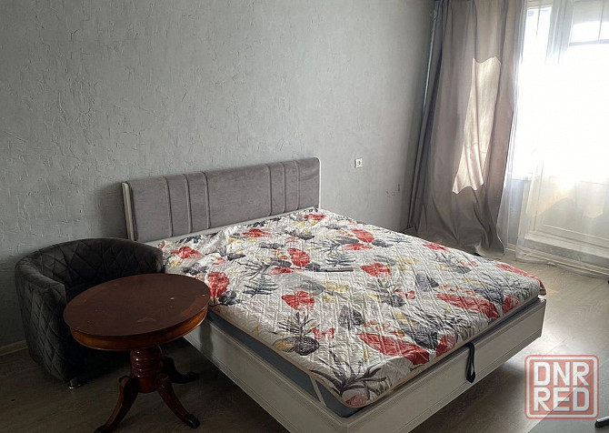 Сдаётся 1-комнатная квартира в Центральном районе ( ориентир 1000 мелочей ) Мариуполь - изображение 1