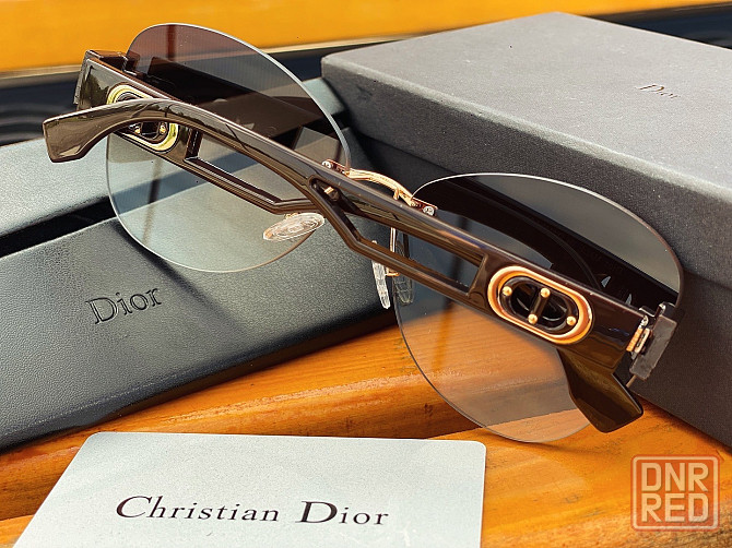 Солнцезащитные очки Christian Dior. Донецк - изображение 1