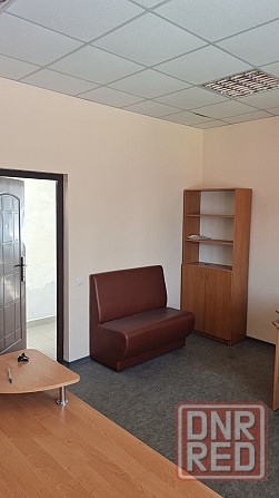 сдаю офис 20 метров,ремонт,кондиционер,мебель срочно Донецк - изображение 1