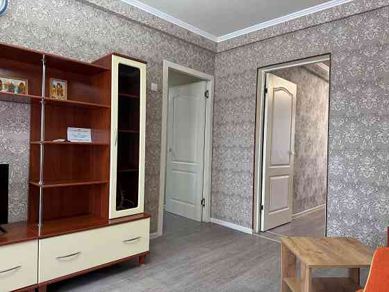 Посуточно 2-к. кв по центральной ул. Ленина, бутовский поворот Макеевка