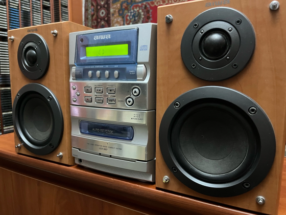 Стерео комплекс AIWA LCX-337 Exclusive Донецк