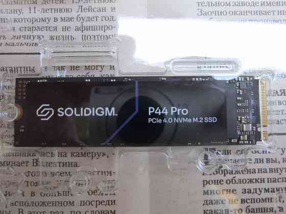 SSD M.2 накопитель Solidigm P44 Pro Series Донецк