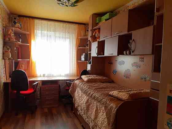 Продается 3 - х комнатная квартира, ул. Петровского 104 Донецк