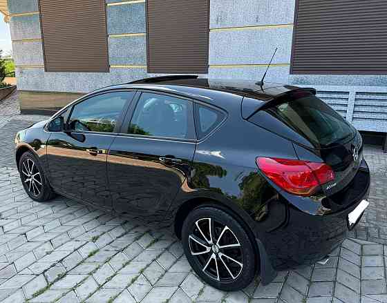 Opel Astra Донецк