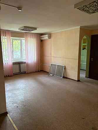 Продам 3-х комнатную квартиру (в парковой зоне, перерегистирована) Донецк