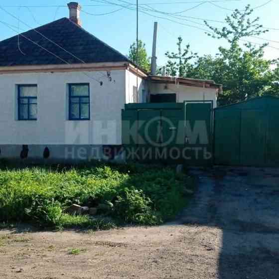 Продам дом 70 м2 в городе Луганск, улица Оборонная (р-н гостиницы Турист) Луганск