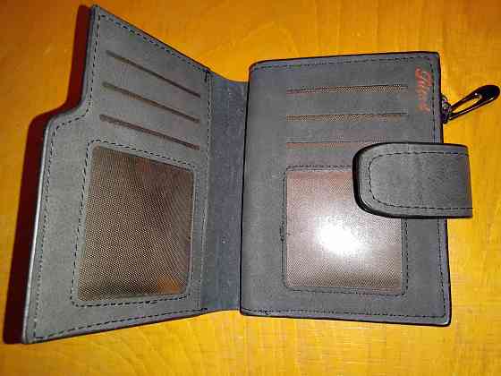 Портмоне новые , две штуки , кожзаменитель . Макеевка