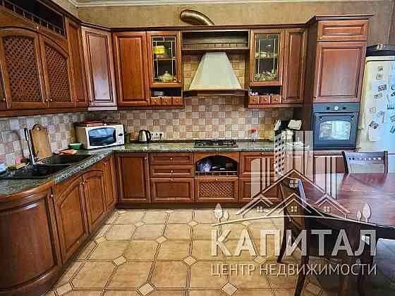 Продается дом в Куйбышевском районе , ул.Калинина , 3 уровня Донецк