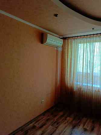 Продам 3-комнатную квартиру-студию в Пролетарском районе Донецк