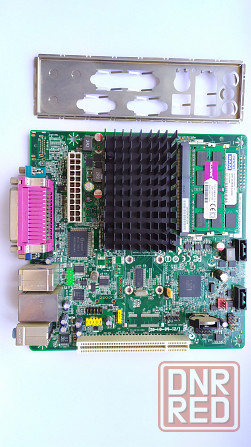 Материнская плата Intel Atom D2500HN 1,86 GHz,2 ядра, 4 GB DDR3 Донецк - изображение 1